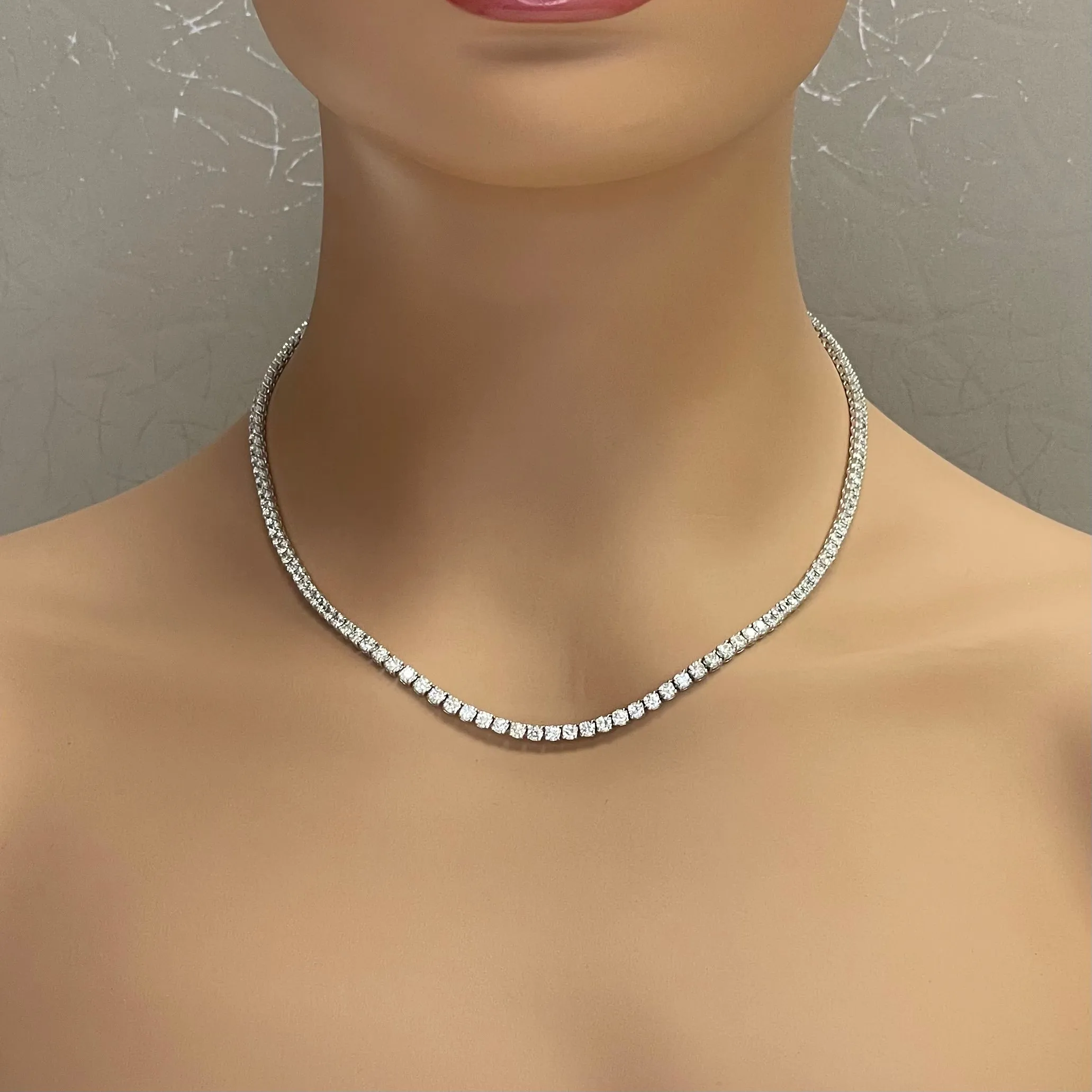 Beauvince Tennis Necklace (11.38 ct GH VVS-VS Diamonds) in 18K White Gold