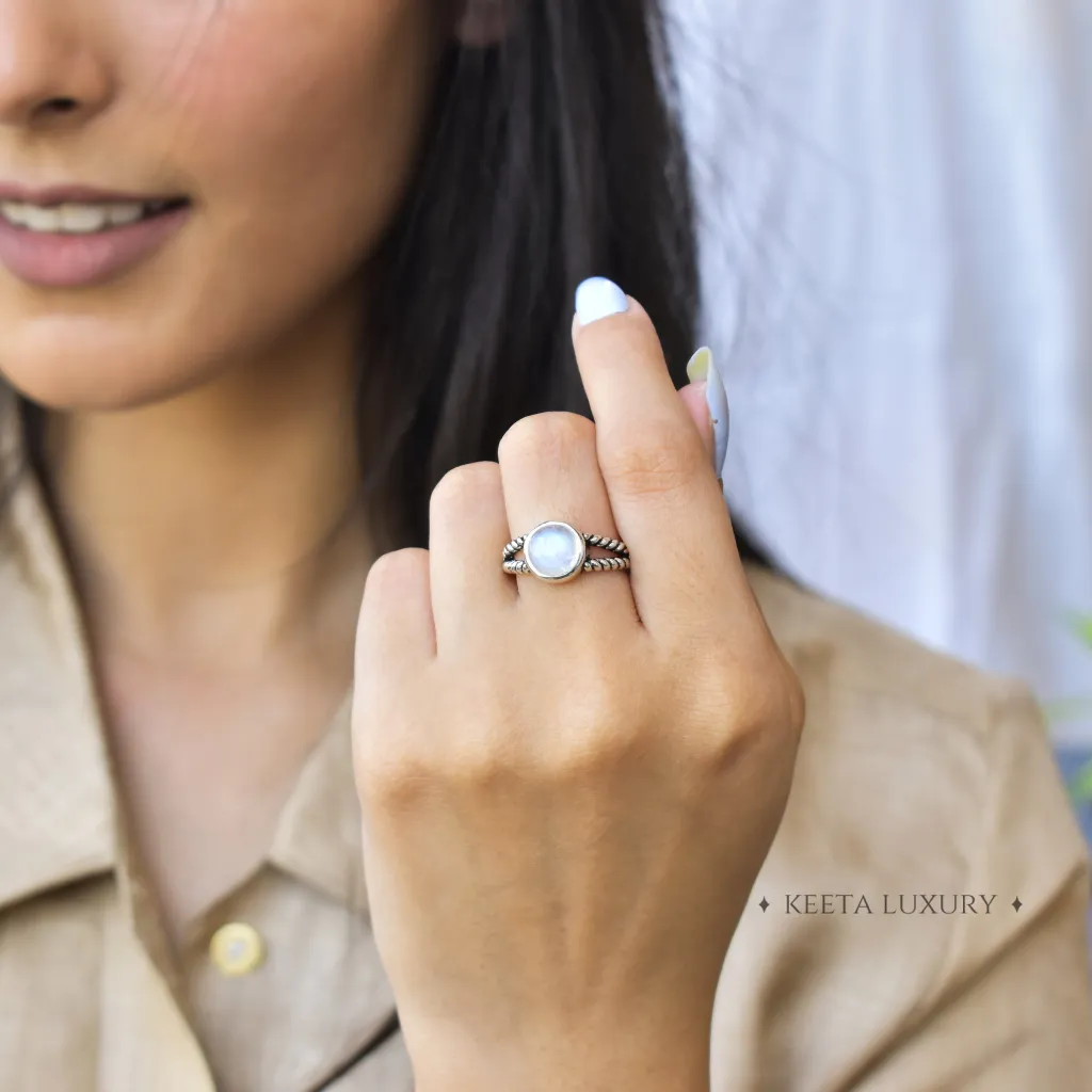 Bohemian Dance - Moonstone Ring