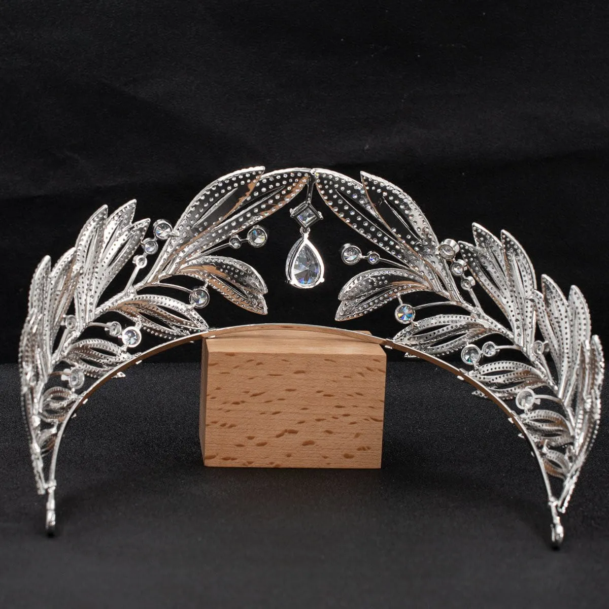 Cubic zircon wedding leaves replica tiara,bridal royal  diadem crown CH10333